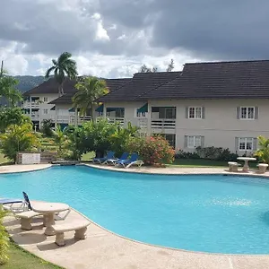 Chalet Cassie Apartment Montego Bay
